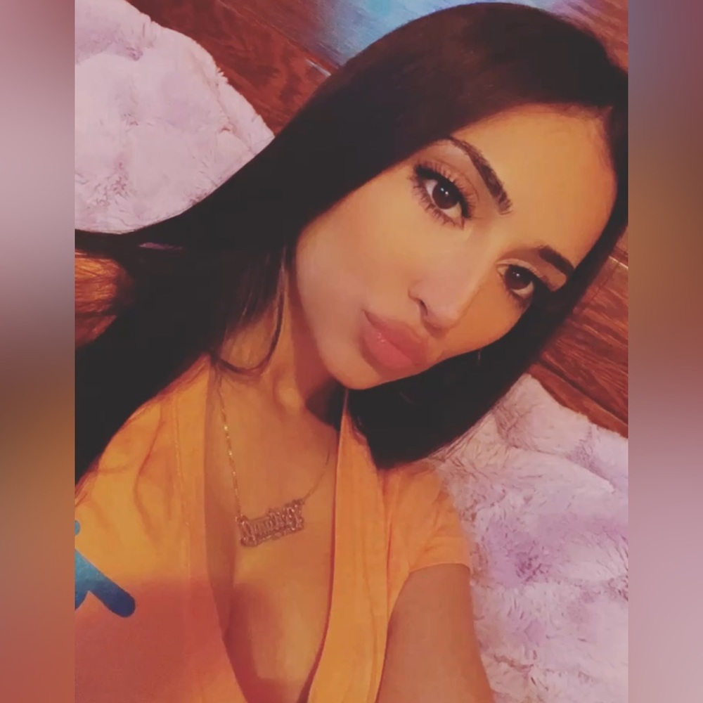 Meet your Posher, Leilany